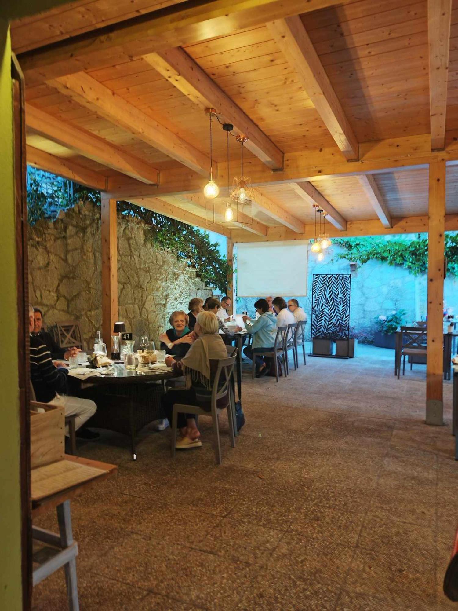 Hotel Pineta Ristorante Country House In Fabriano Campodonico  ภายนอก รูปภาพ